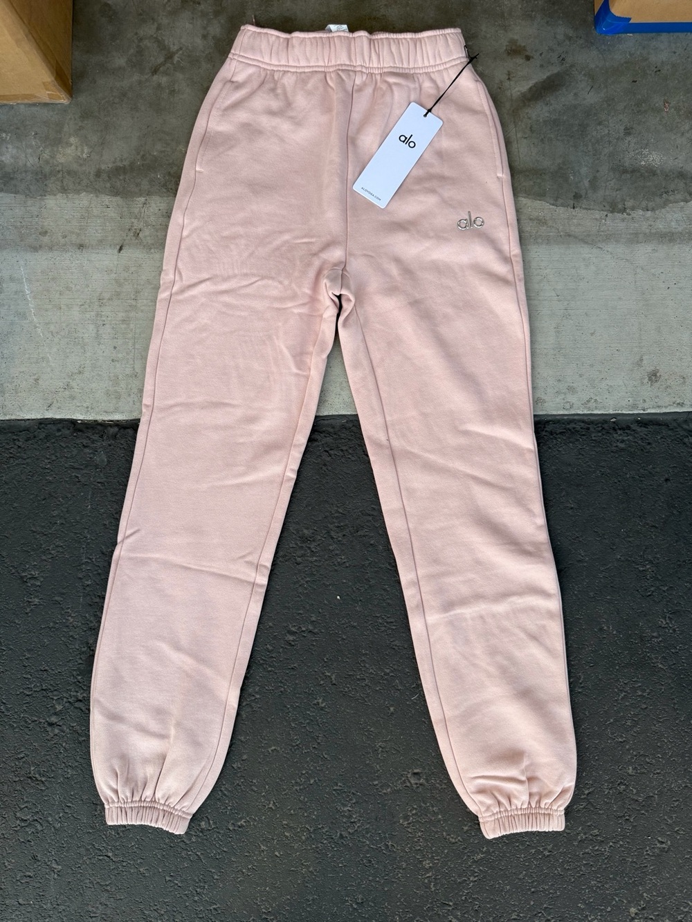 ALO Yoga Blush Pink Jogger Sweatpants